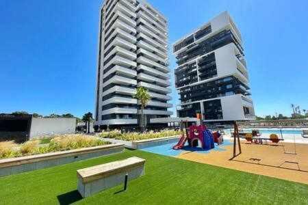 Apartamento De 3 Dormitorios Piscina Y Parking Calpe Esterno foto